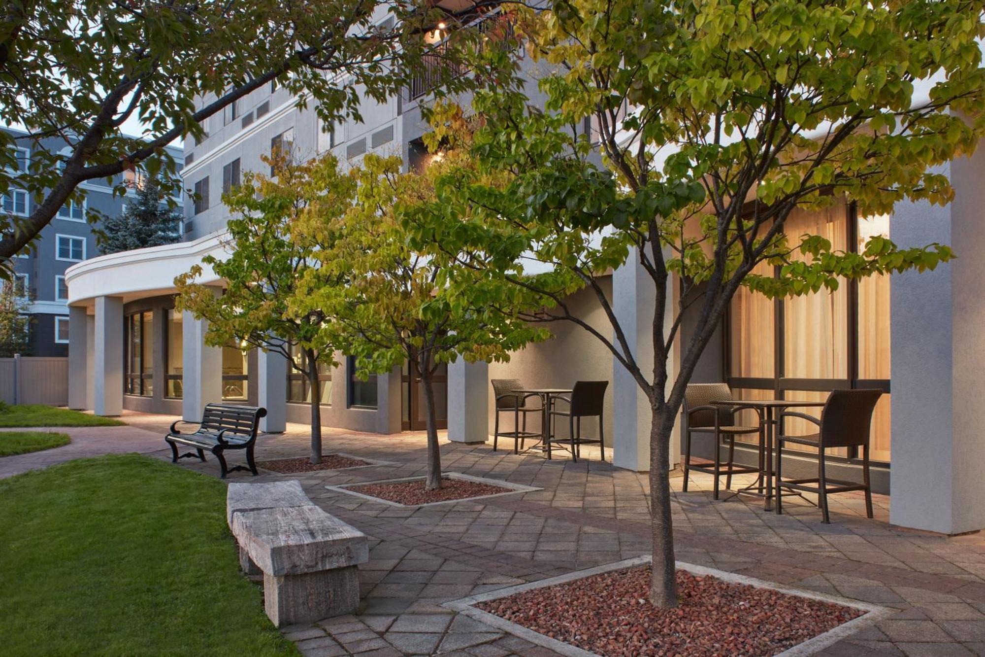 Courtyard By Marriott Mississauga-Airport Corporate Centre West Otel Dış mekan fotoğraf