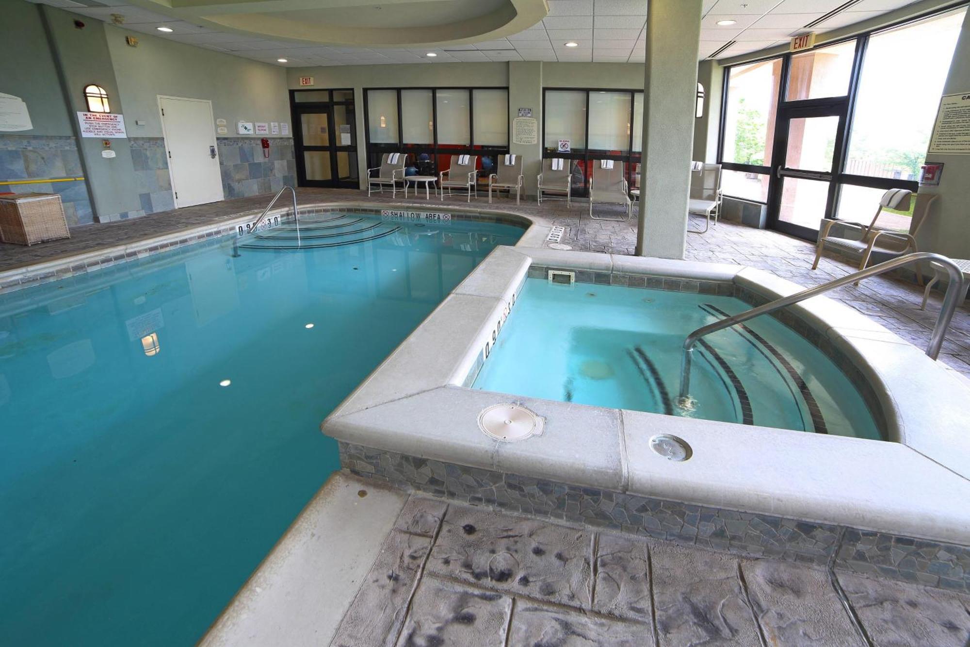 Courtyard By Marriott Mississauga-Airport Corporate Centre West Otel Dış mekan fotoğraf